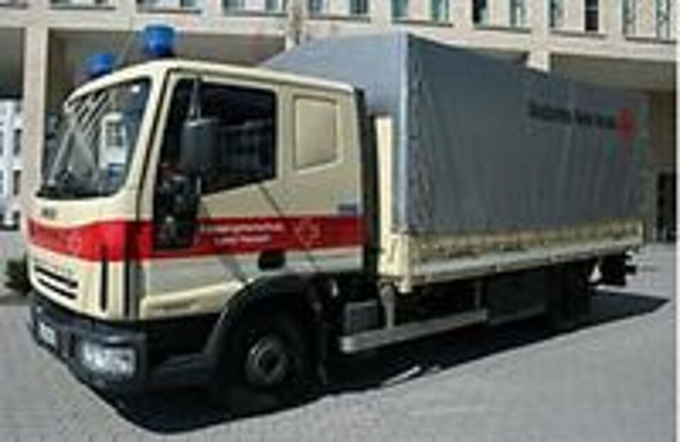 Seitenansicht eines Betreuungs-LKW